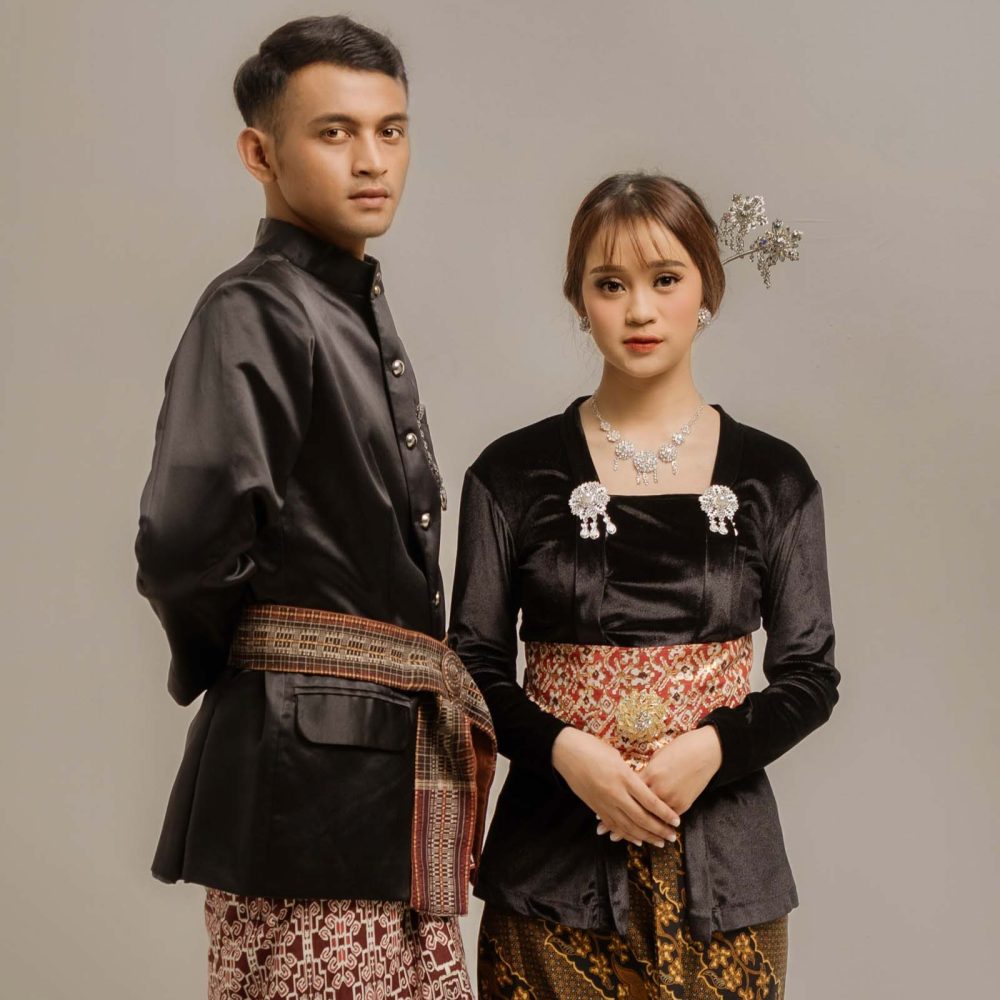 {"ARInfo":{"IsUseAR":false},"Version":"1.0.0","MakeupInfo":{"IsUseMakeup":false},"FaceliftInfo":{"IsChangeEyeLift":false,"IsChangeFacelift":false,"IsChangePostureLift":false,"IsChangeNose":false,"IsChangeFaceChin":false,"IsChangeMouth":false,"IsChangeThinFace":false},"BeautyInfo":{"SwitchMedicatedAcne":false,"IsAIBeauty":false,"IsBrightEyes":false,"IsSharpen":false,"IsOldBeauty":false,"IsReduceBlackEyes":false},"HandlerInfo":{"AppName":2},"FilterInfo":{"IsUseFilter":false}}